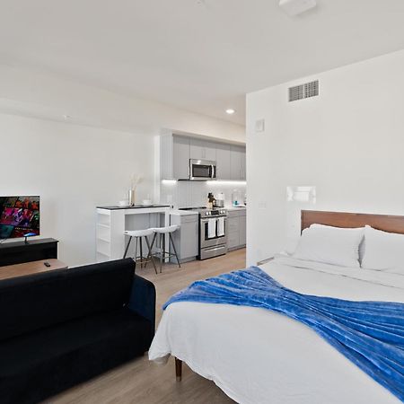 Bright Studio On Sunset Blvd, Free Parking, Gym, And Pool ลอสแอนเจลิส ภายนอก รูปภาพ